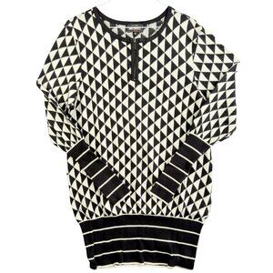 Karl Lagerfeld for Impulse Black & White Geometric Knit Sweater‑Dress M w/ Zip